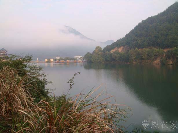 桐庐旅游景点江南龙门湾景区 桐庐旅游景点江南龙门湾景区