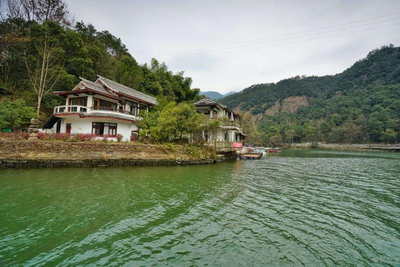 芦茨湾钓鱼岛
