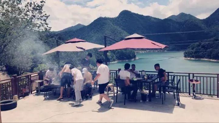 千岛湖千与千寻民宿：湖光山色尽收眼底