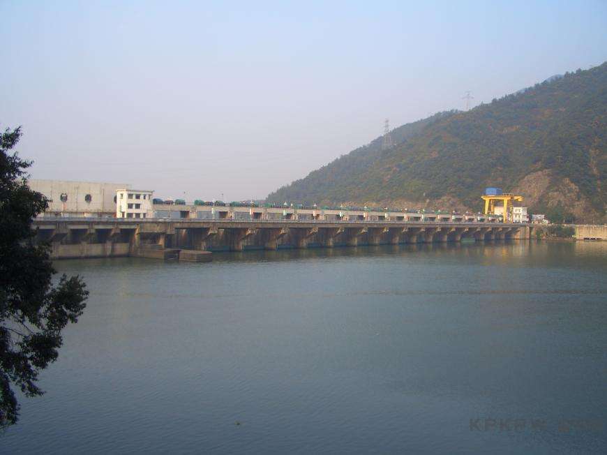 富春江旅游景区.jpg