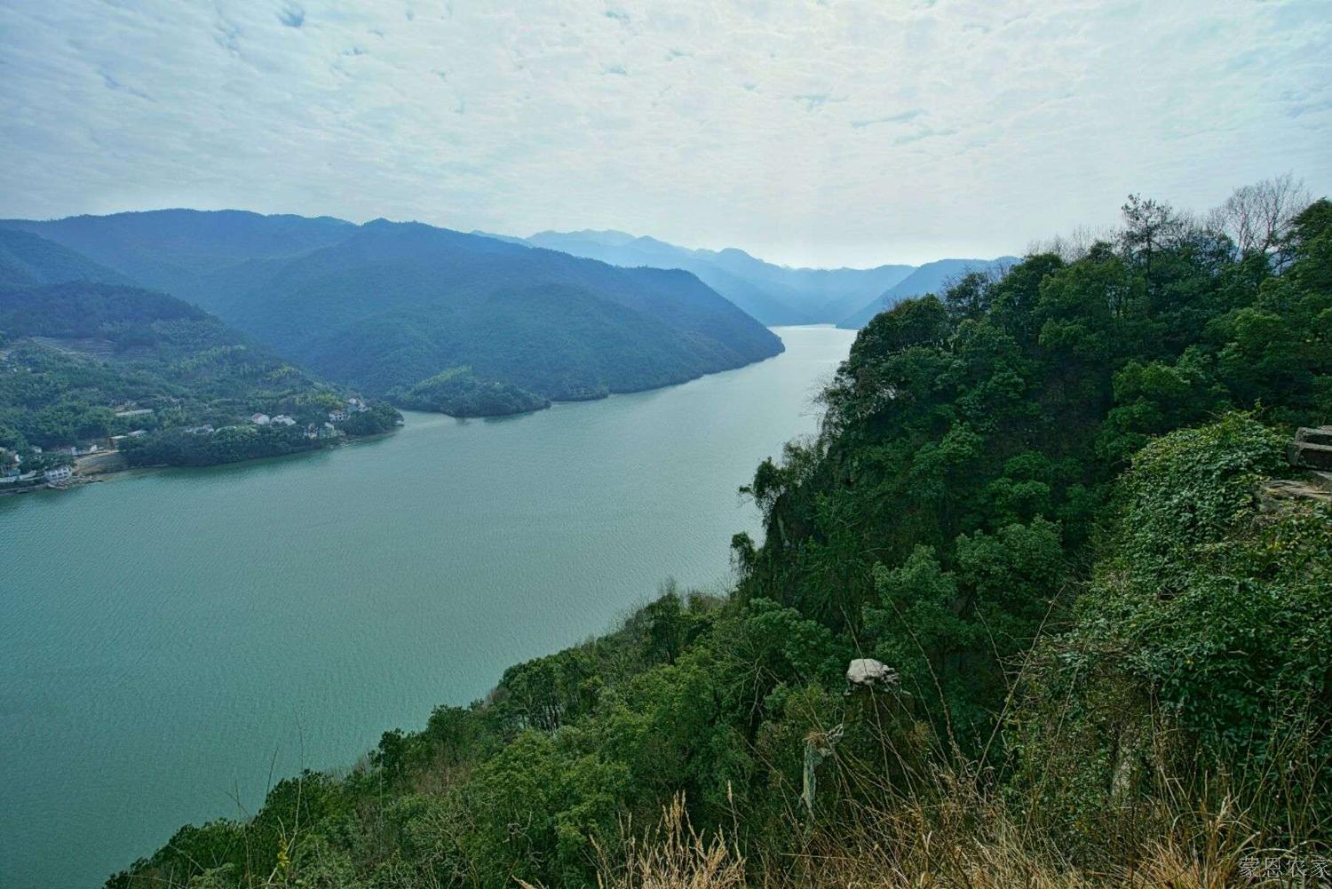 富春江小三峡