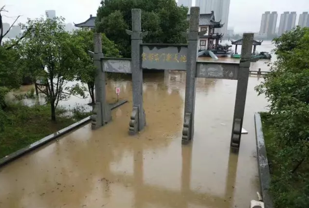 桐庐县城东门新天地